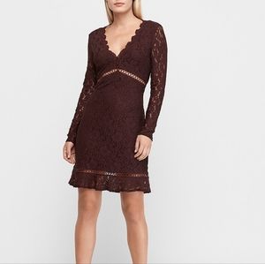 EXPRESS BURGUNDY PURPLE SCALLOPED LACE MINI SHEATH V NECK PARTY DRESS XS